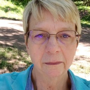 Meet your Posher, Cindy